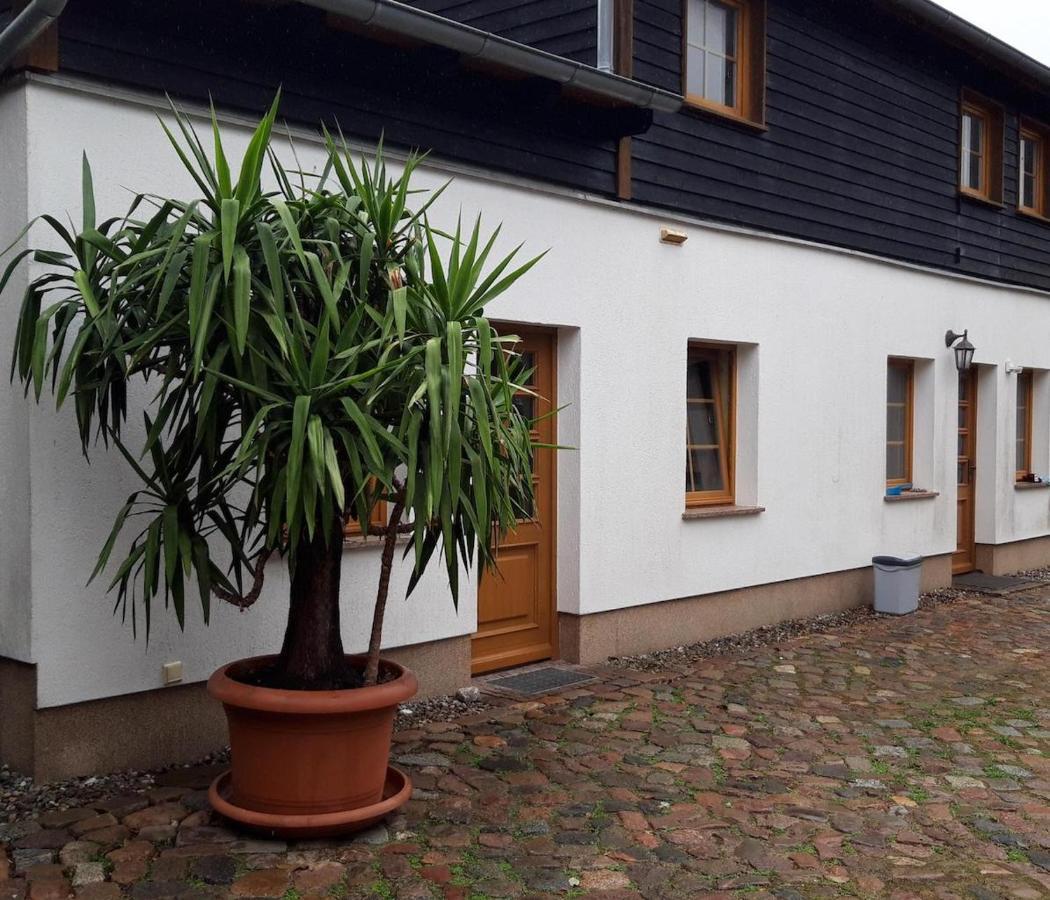 Ein Bett Im Kornfeld - Haus Fernweh - Innenpool Schonfeld  Exterior photo